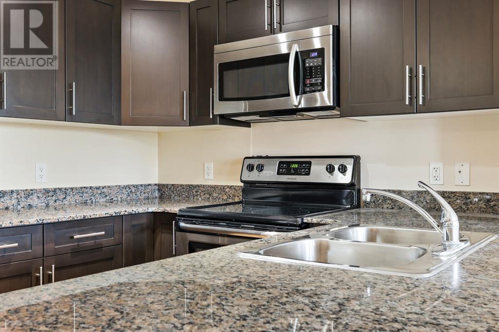 Single Family House for Sale in   mcpherson Road NE Bridgeland/Riverside Calgary 