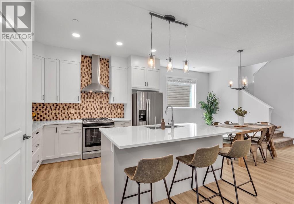 Single Family House for Sale in   Avenue NW Livingston Calgary 