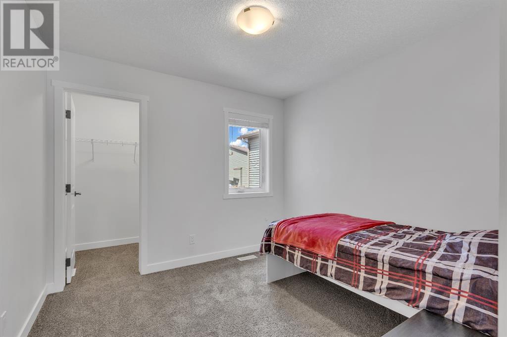Single Family House for Sale in   Avenue NW Livingston Calgary 