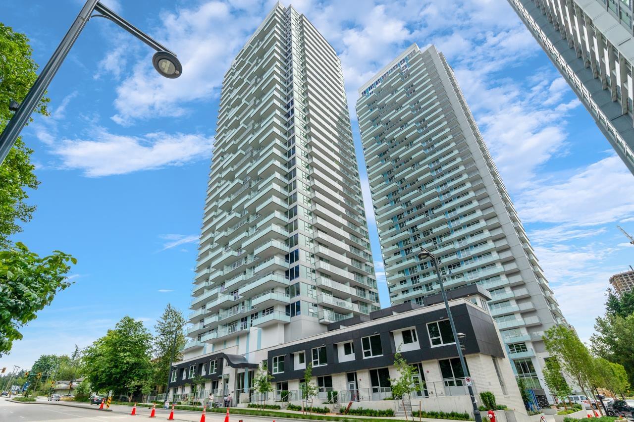 Photo 1 of 2103 13778 100 Avenue, Surrey BC