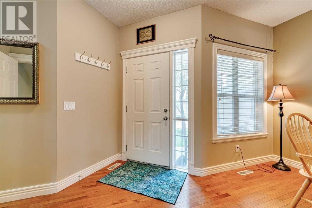 Single Family House for Sale in   Strathlea Common SW Strathcona Park Calgary 