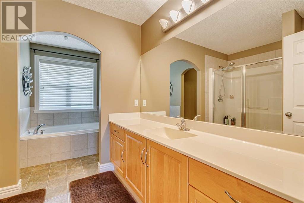 Single Family House for Sale in   Strathlea Common SW Strathcona Park Calgary 