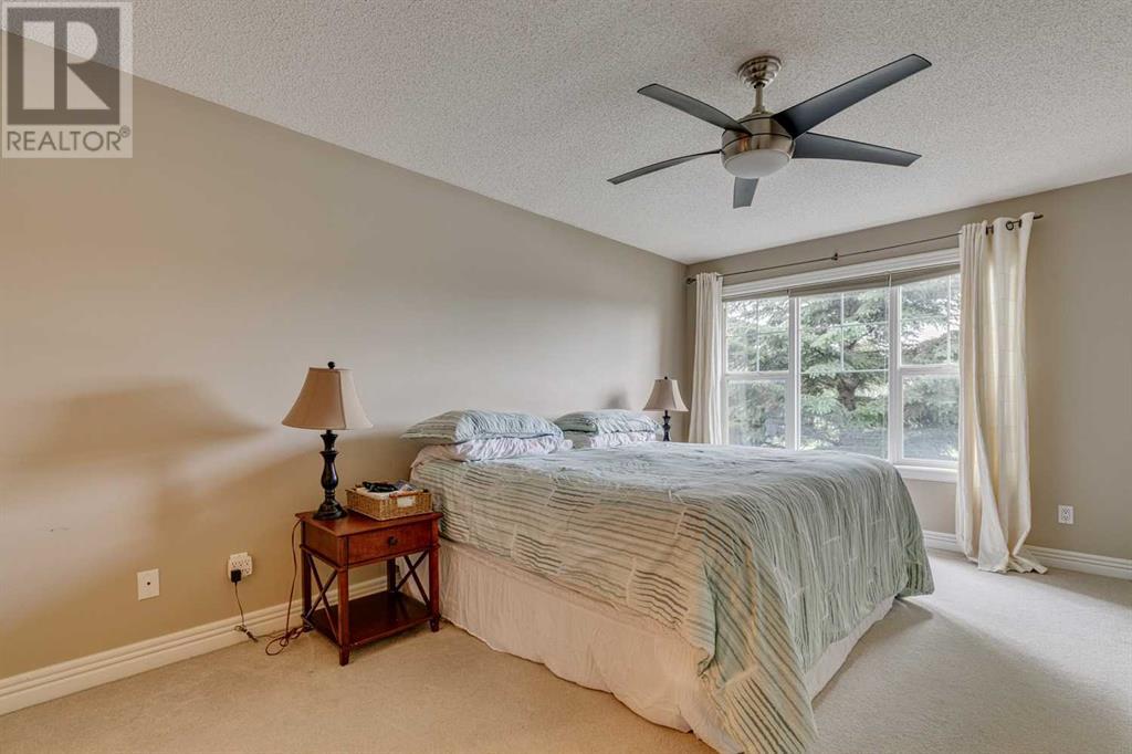 Single Family House for Sale in   Strathlea Common SW Strathcona Park Calgary 