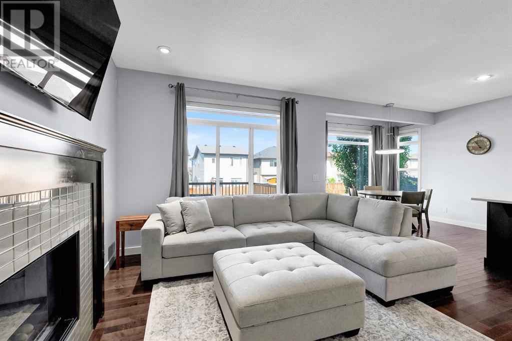 Single Family House for Sale in  Panora View NW Panorama Hills Calgary 