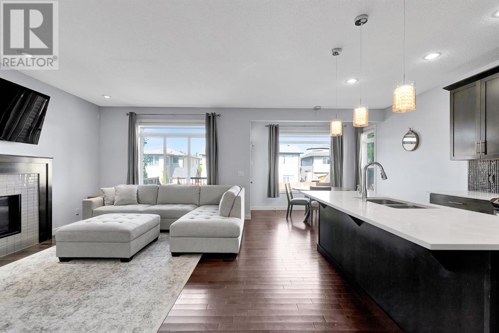 Single Family House for Sale in  Panora View NW Panorama Hills Calgary 