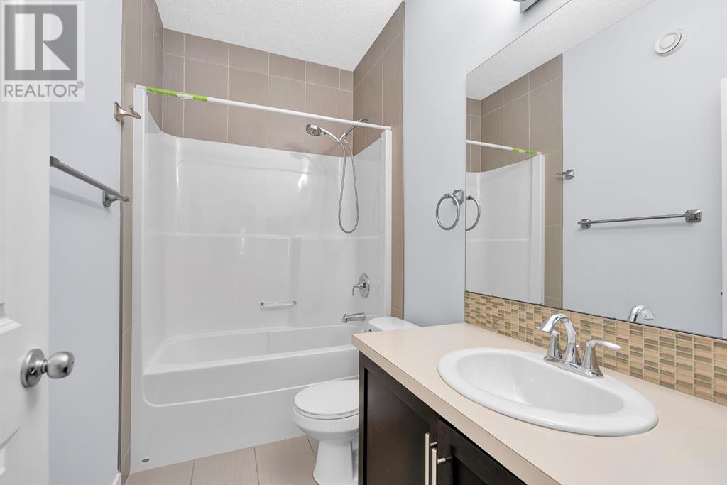 Single Family House for Sale in  Panora View NW Panorama Hills Calgary 