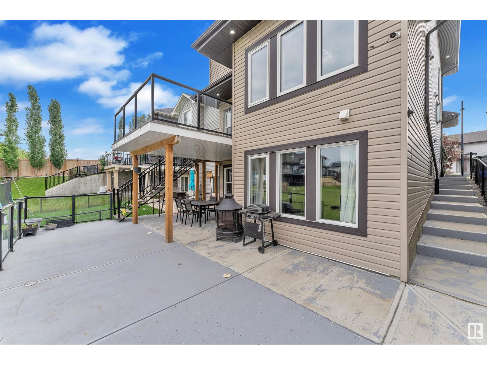 Photo 55 of 2217 56 St Sw, Edmonton AB