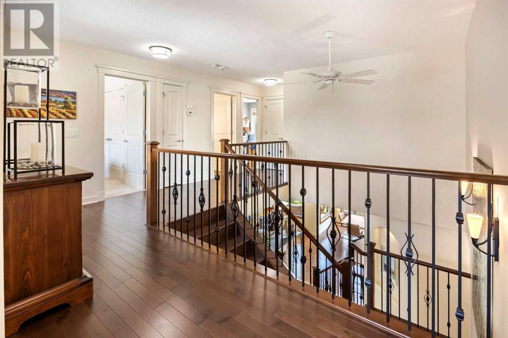 Single Family House for Sale in  Tuscany Glen Park NW Tuscany Calgary 