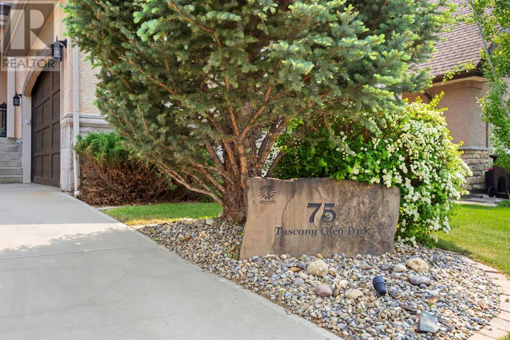 Single Family House for Sale in  Tuscany Glen Park NW Tuscany Calgary 