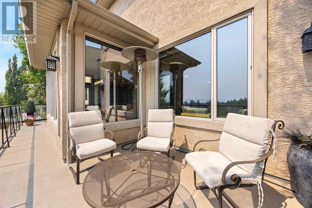 Single Family House for Sale in  Tuscany Glen Park NW Tuscany Calgary 