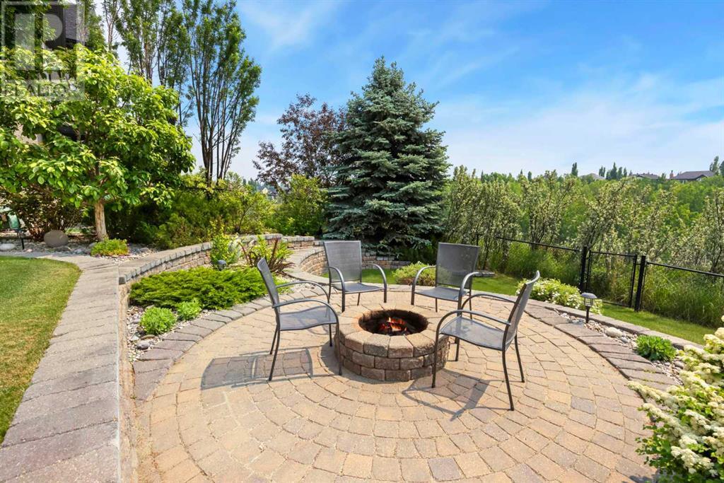 Single Family House for Sale in  Tuscany Glen Park NW Tuscany Calgary 