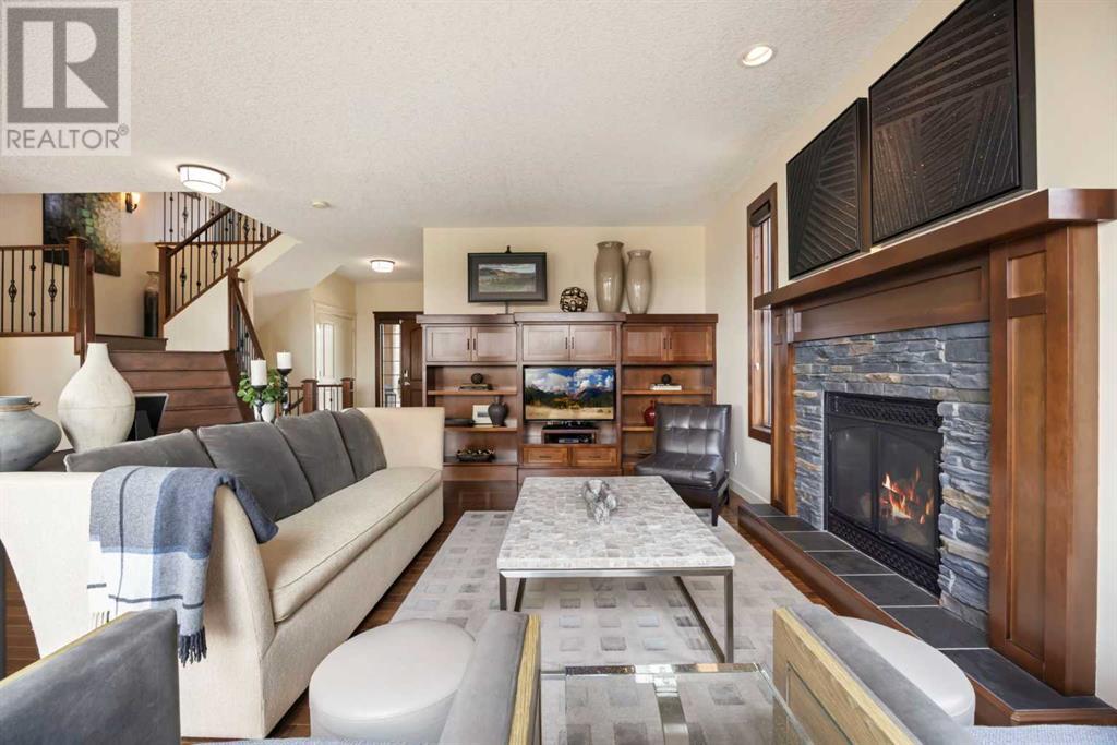 Single Family House for Sale in  Tuscany Glen Park NW Tuscany Calgary 