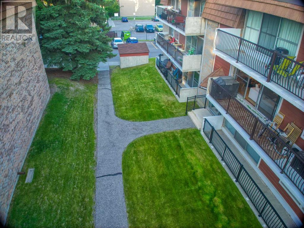 Single Family House for Sale in D  Heritage Drive SE Acadia Calgary 