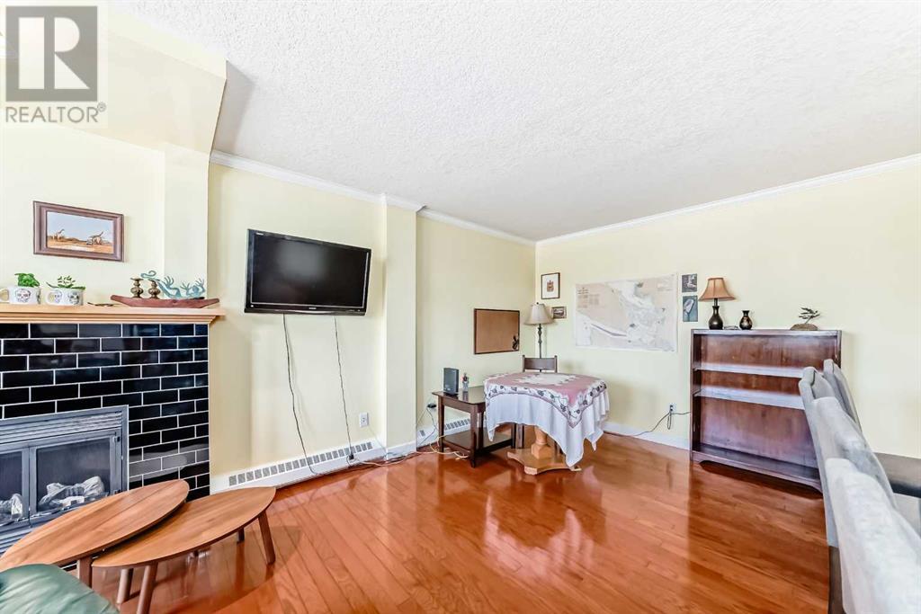 Single Family House for Sale in    Avenue SW Beltline Calgary 