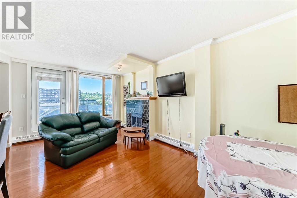 Single Family House for Sale in    Avenue SW Beltline Calgary 