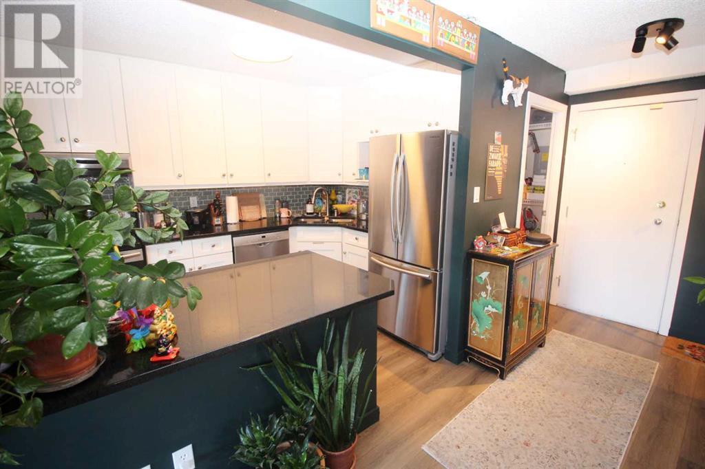 Single Family House for Sale in    Avenue SW Beltline Calgary 