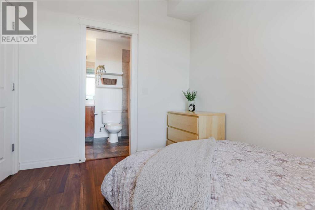 Single Family House for Sale in   Centre Avenue NE Bridgeland/Riverside Calgary 