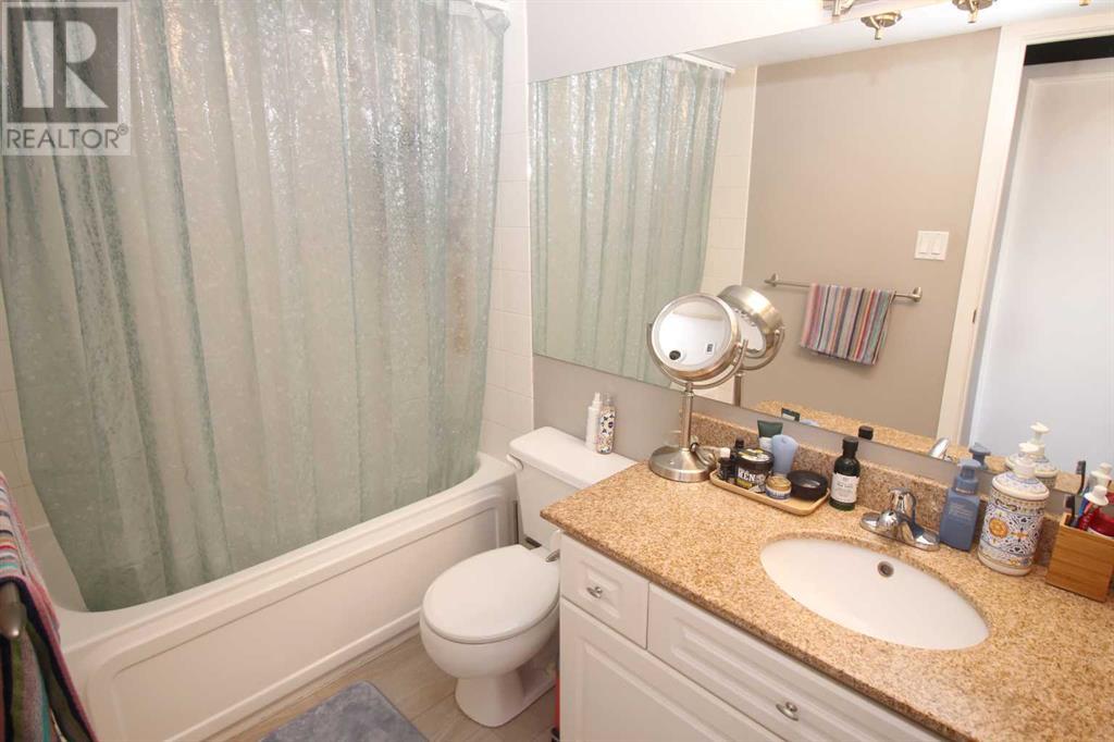 Single Family House for Sale in    Avenue SW Beltline Calgary 