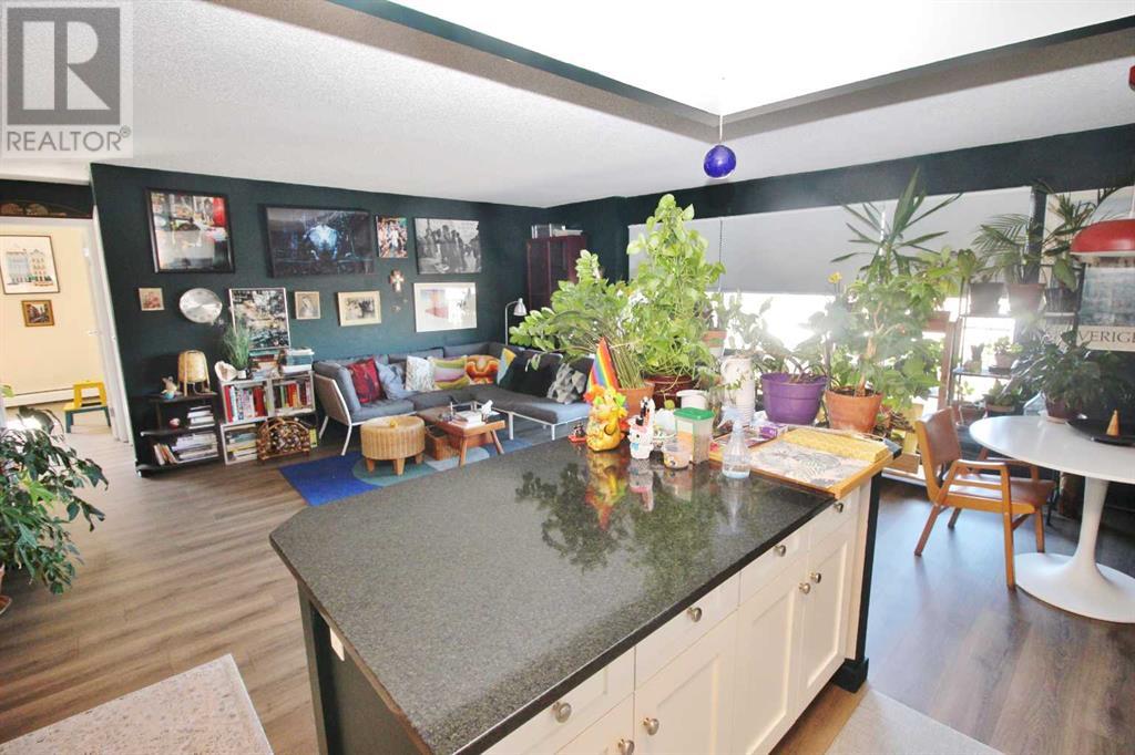Single Family House for Sale in    Avenue SW Beltline Calgary 