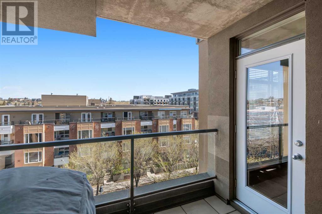 524, 990 Centre Avenue NE, Calgary, Alberta