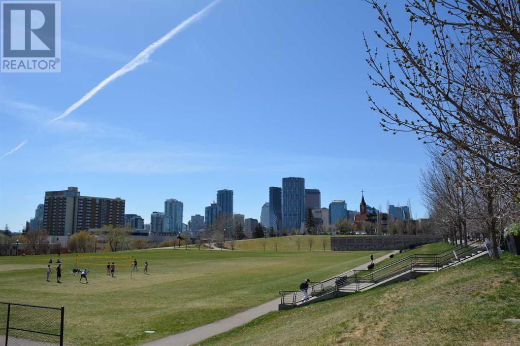 Single Family House for Sale in   Centre Avenue NE Bridgeland/Riverside Calgary 