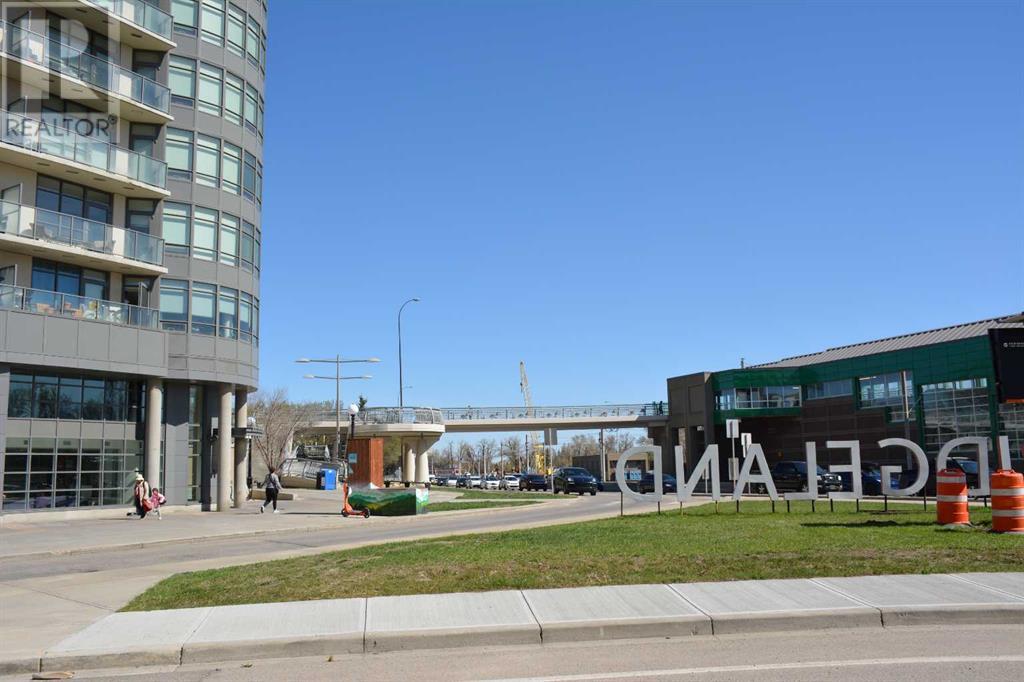 Single Family House for Sale in   Centre Avenue NE Bridgeland/Riverside Calgary 