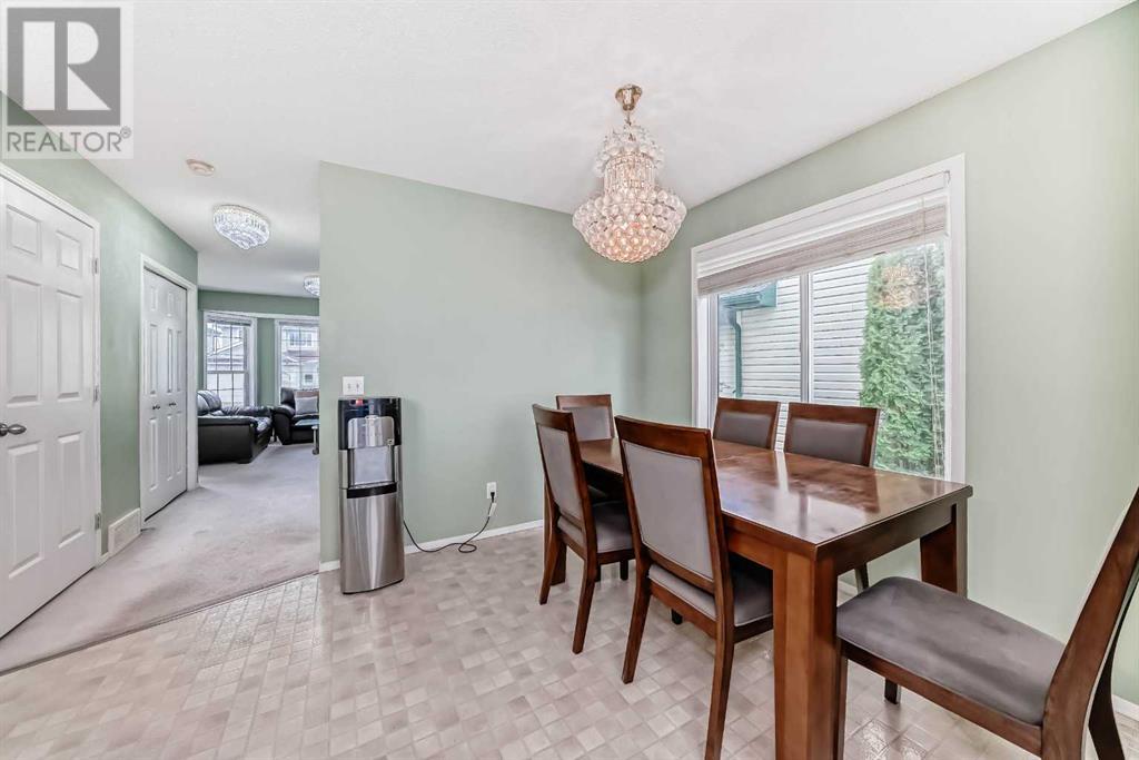 Single Family House for Sale in  Country Hills Manor NW Country Hills Calgary 