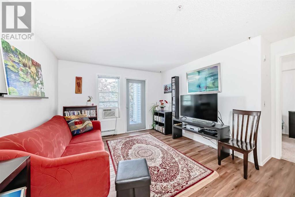 Single Family House for Sale in   Pinecliff Grove NE Pineridge Calgary 
