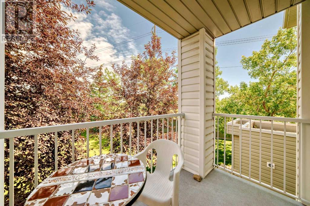Single Family House for Sale in   Pinecliff Grove NE Pineridge Calgary 