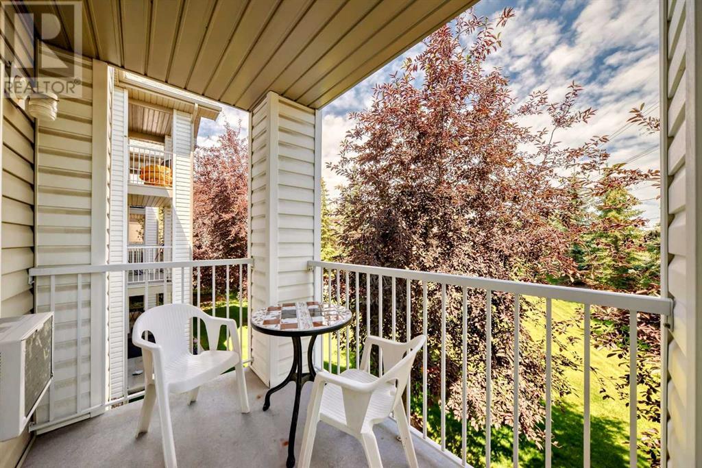 Single Family House for Sale in   Pinecliff Grove NE Pineridge Calgary 