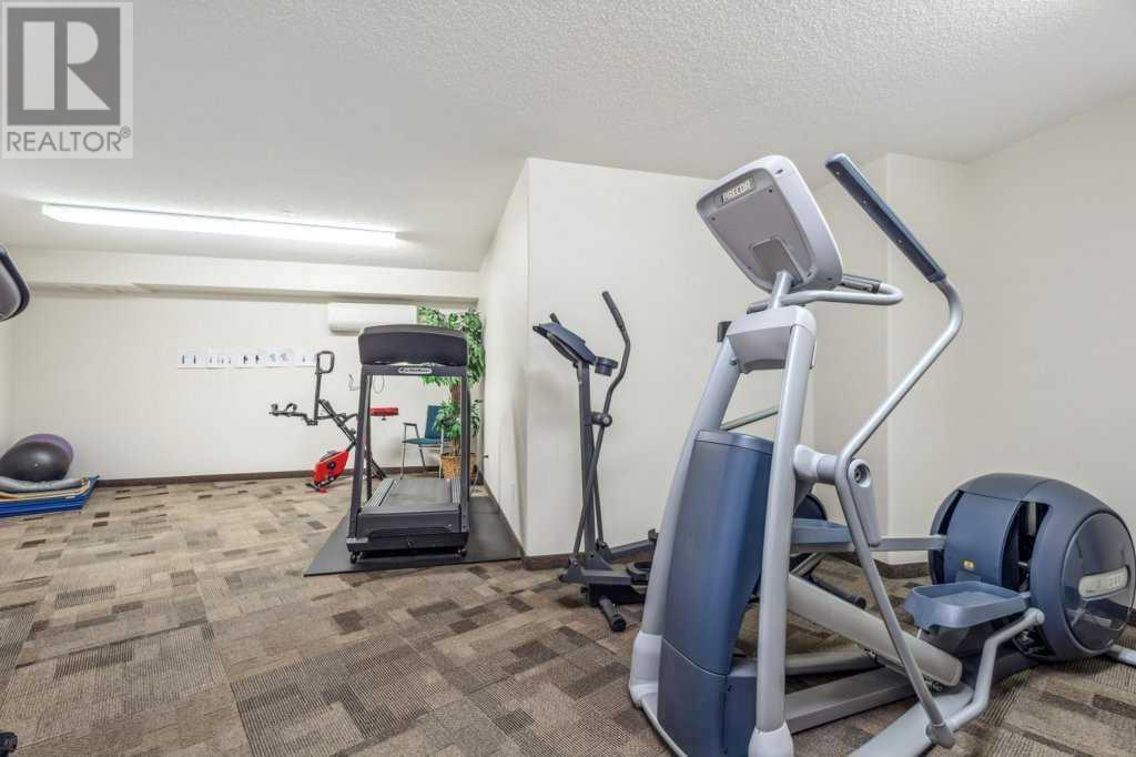 Single Family House for Sale in   Pinecliff Grove NE Pineridge Calgary 