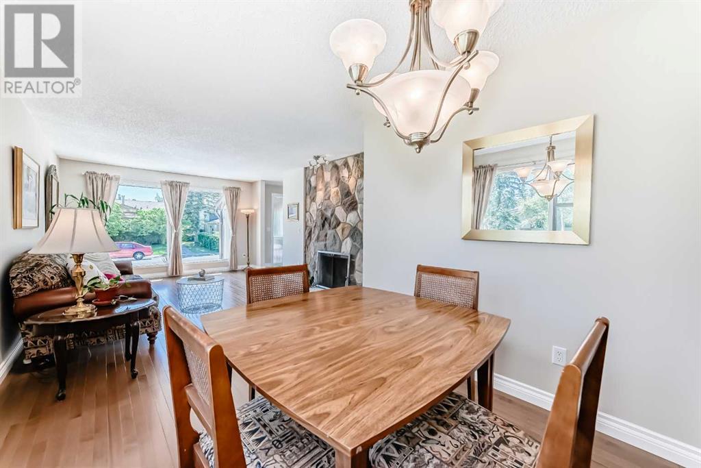 Single Family House Bungalow for Sale in  deercroft Way SE Deer Run Calgary 