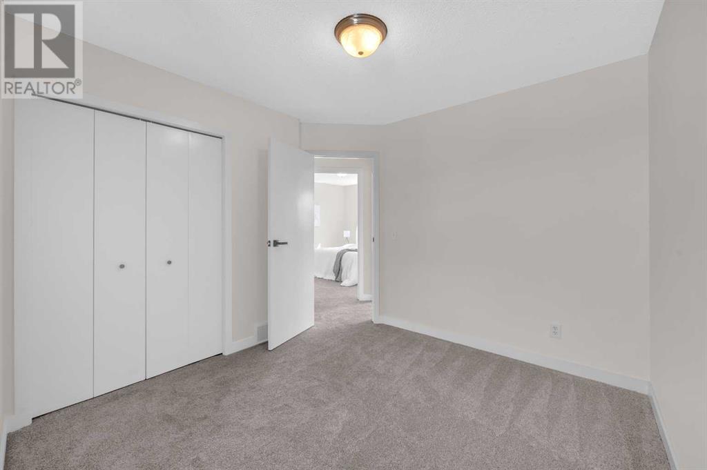 Single Family House for Sale in  Bridleridge Way SW Bridlewood Calgary 