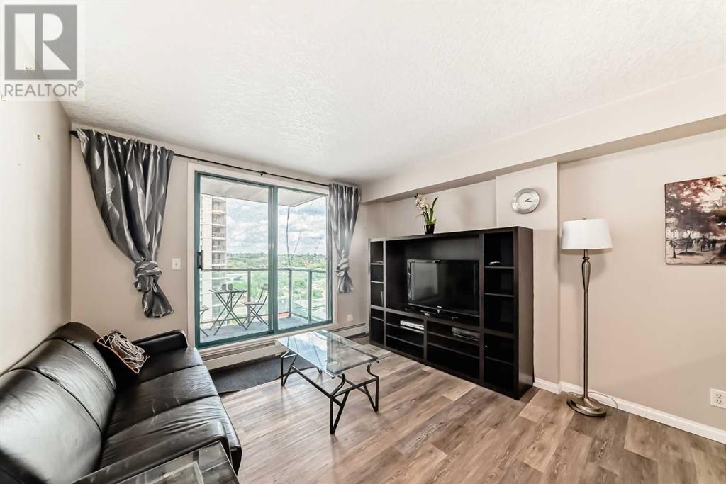 Single Family House for Sale in    Avenue SW Downtown West End Calgary 
