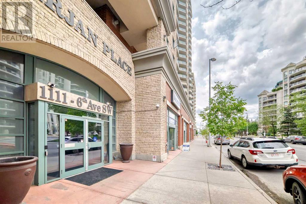Single Family House for Sale in    Avenue SW Downtown West End Calgary 