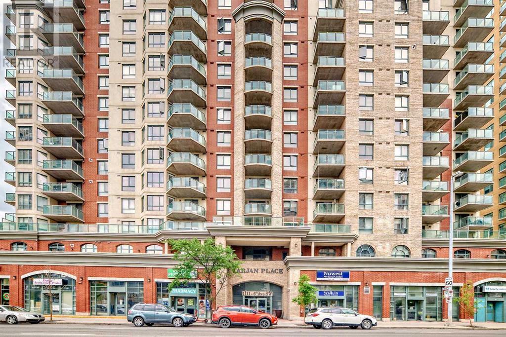 Single Family House for Sale in    Avenue SW Downtown West End Calgary 