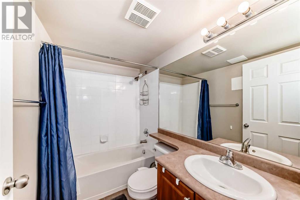 Single Family House for Sale in    Avenue SW Downtown West End Calgary 