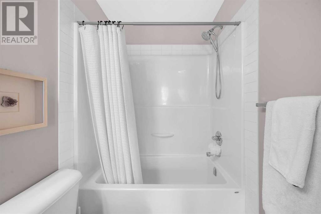 Single Family House for Sale in  AUBURN MEADOWS Way SE Auburn Bay Calgary 