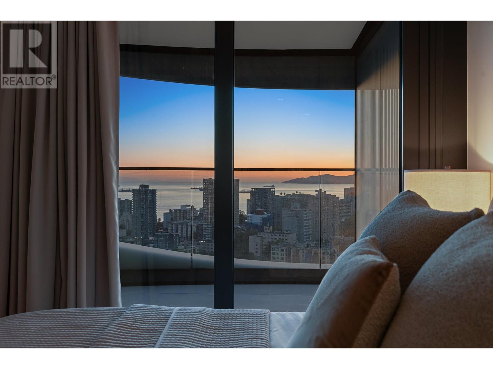 2404 1033 NELSON STREET, Vancouver