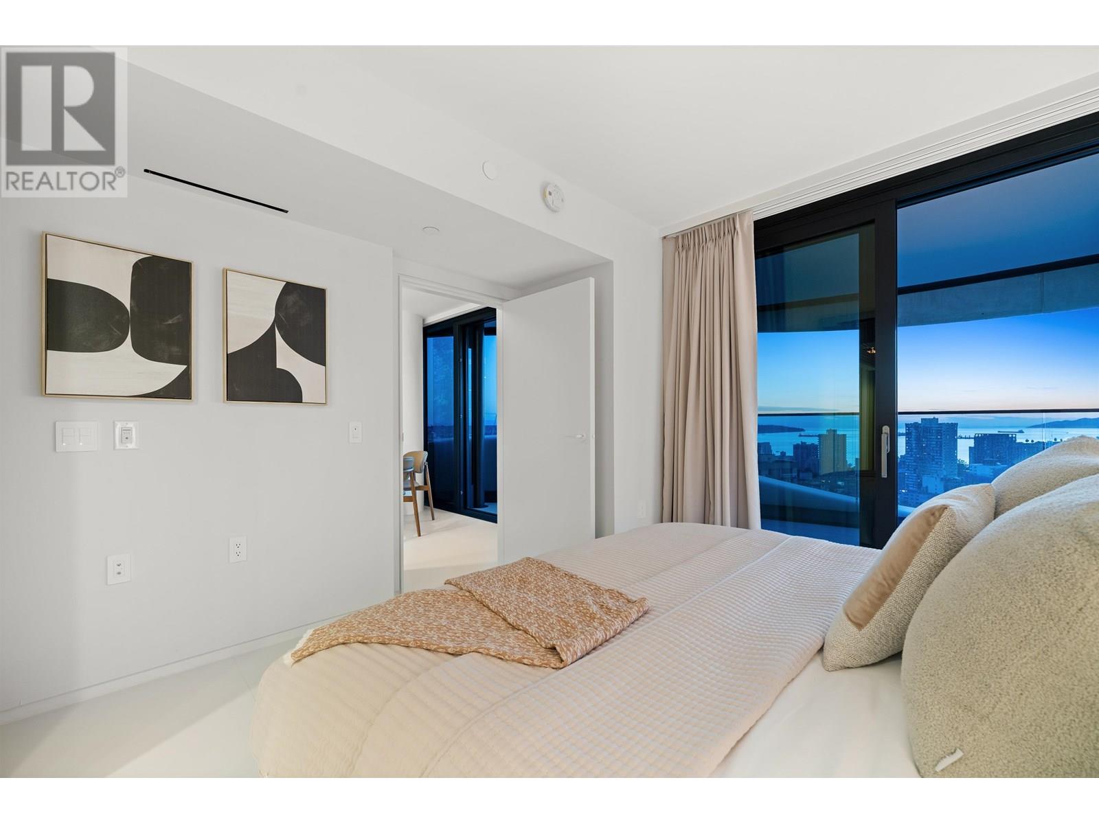 2404 1033 NELSON STREET, Vancouver