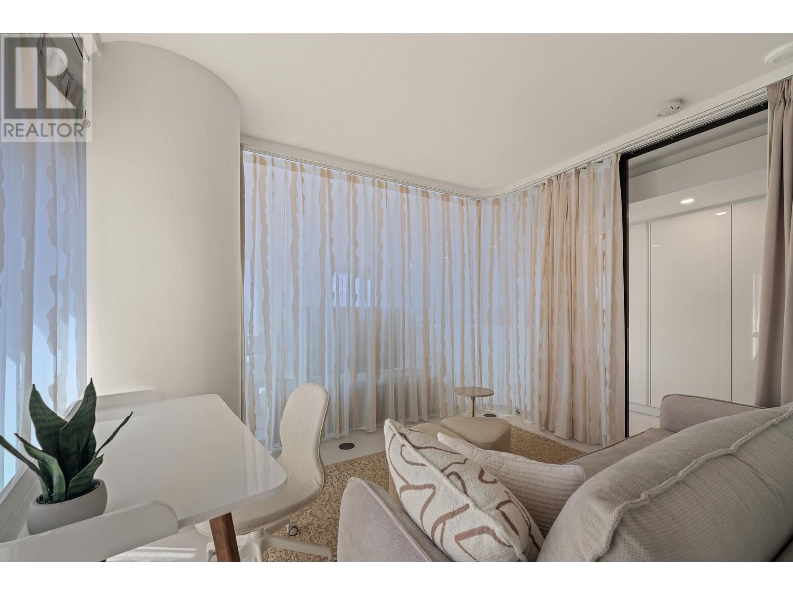 2404 1033 NELSON STREET, Vancouver