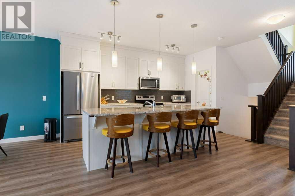 Single Family House 4 Level for Sale in  Sage Bluff Rise NW Sage Hill Calgary 