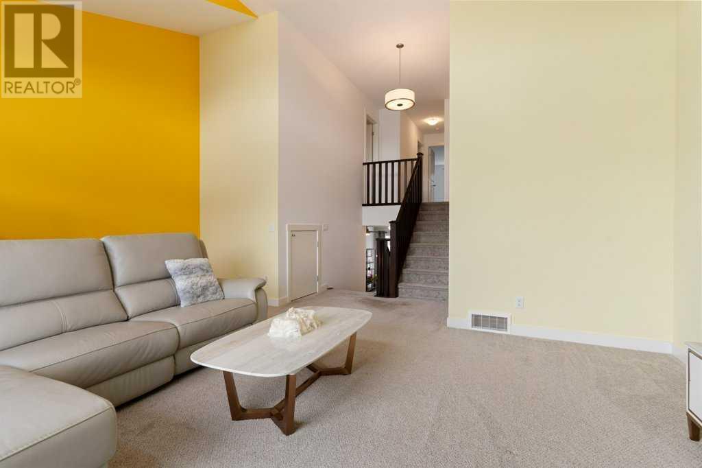 Single Family House 4 Level for Sale in  Sage Bluff Rise NW Sage Hill Calgary 