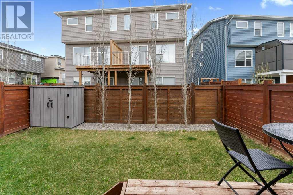 Single Family House 4 Level for Sale in  Sage Bluff Rise NW Sage Hill Calgary 