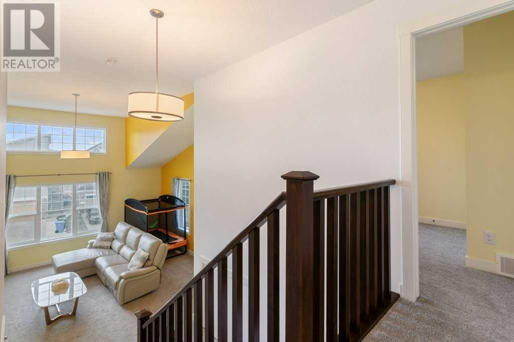 Single Family House 4 Level for Sale in  Sage Bluff Rise NW Sage Hill Calgary 