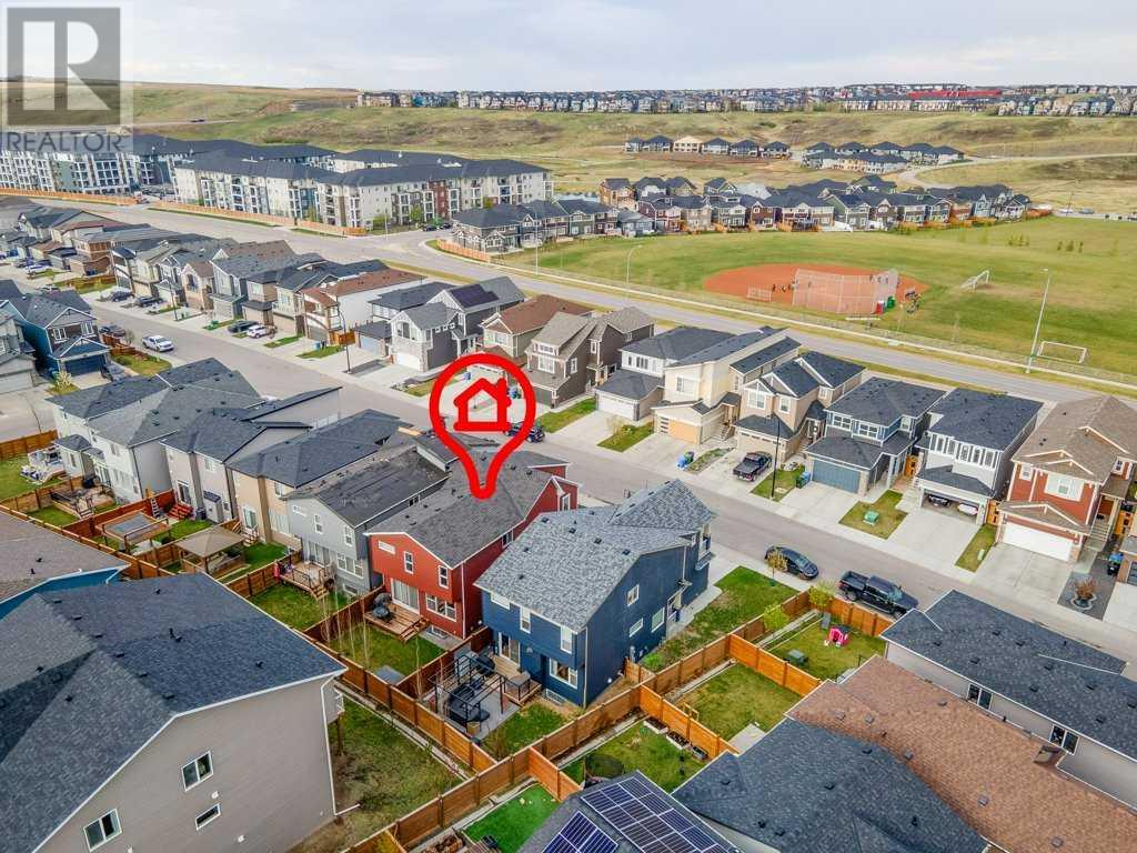 Single Family House 4 Level for Sale in  Sage Bluff Rise NW Sage Hill Calgary 