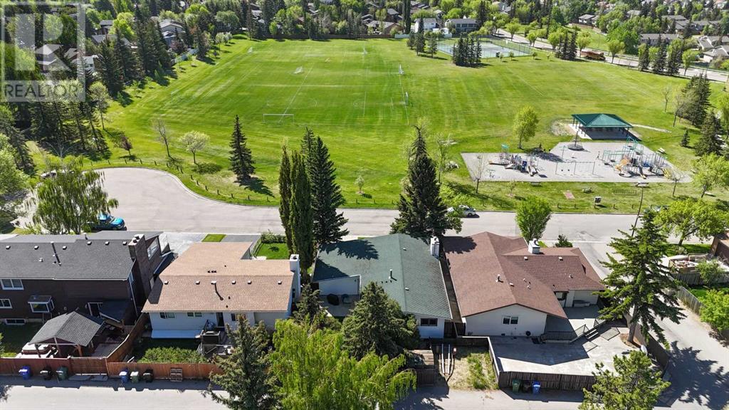 Single Family House Bungalow for Sale in  Deerview Place SE Deer Ridge Calgary 