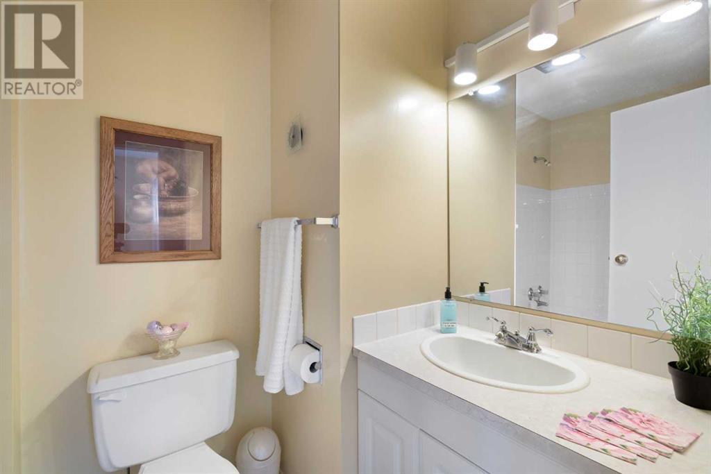 Single Family House Bungalow for Sale in  Deerview Place SE Deer Ridge Calgary 