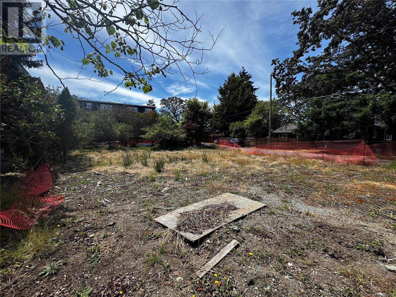  2501 Wootton Crescent, Oak Bay
