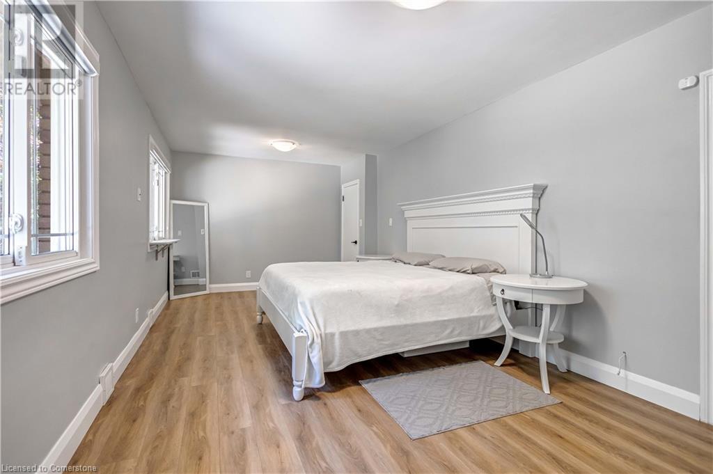 Photo 14 of 5585 Belmont Avenue, Niagara Falls ON